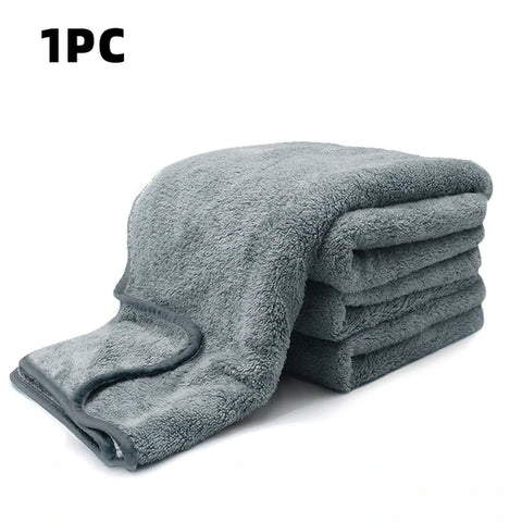 Premium Extra Soft Microfiber Fast Drying Car Cleaning Towel.  